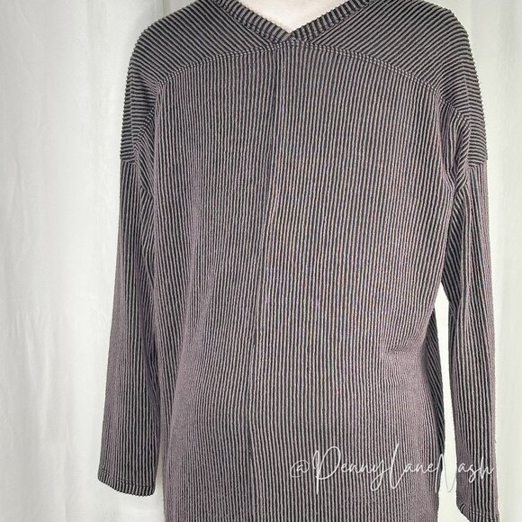 Lush Ribbed Knit Tunic Sweater Dress Size M Gray - Picture 9 of 10